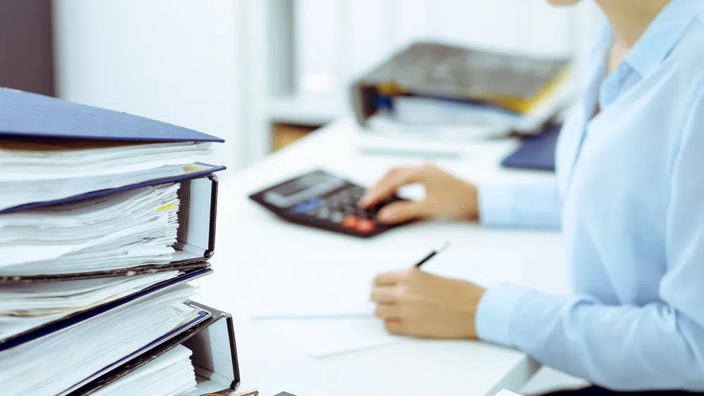 Jak malá firma zvládne administrativu při prvním zaměstnanci
